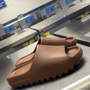 Yeezy Slides